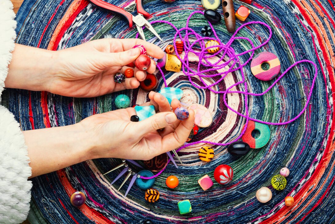 Beads for jewelry, handicraft